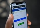 solen feyissa unsplash facebook login sms