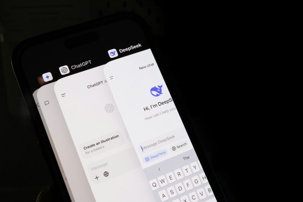 solen feyissa aktivasi AI unsplash